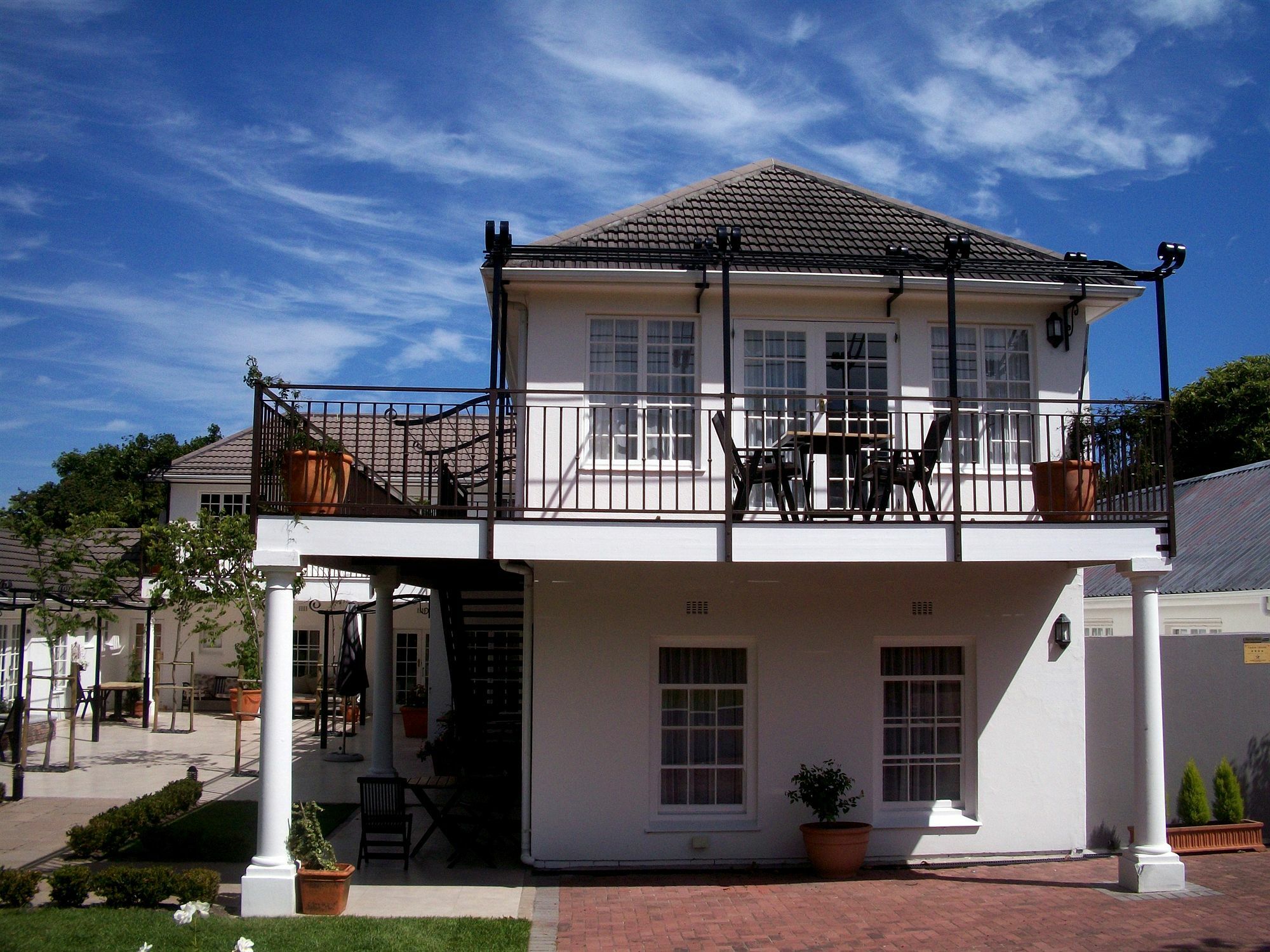 Constantia White Lodge Guest House Cape Town Ngoại thất bức ảnh